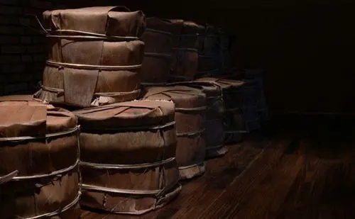 恐怖的普洱老茶翻新“技術(shù)倉”？