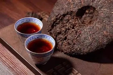 苦、澀味絕不是古樹普洱的霸氣，那也叫懂普洱茶，別逗了！