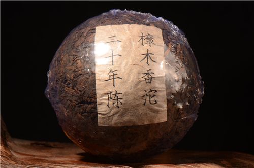 收藏普洱茶，應選擇知名品牌還是小品牌？