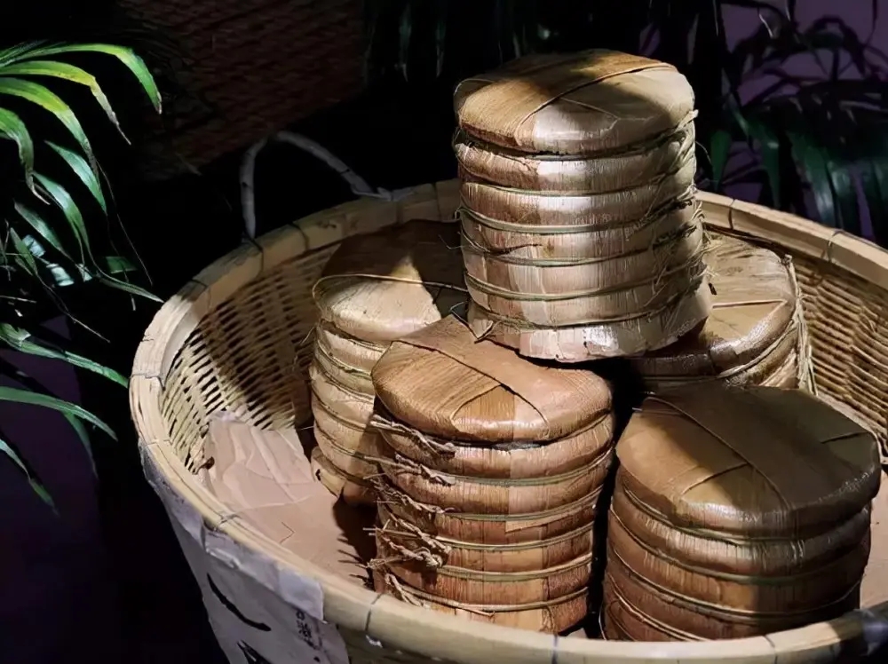 大廠出品”和“小作坊”的普洱茶，哪個(gè)更值得購(gòu)買？