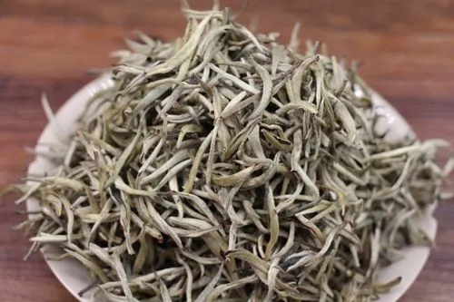 云南景谷大白茶，月光白