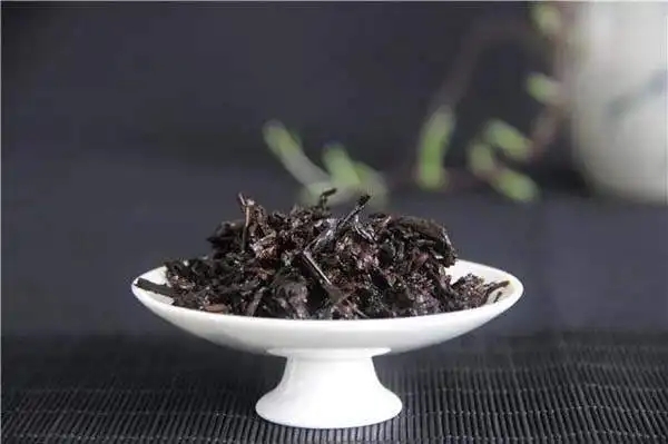 判斷普洱茶是不是好料，只看一個(gè)地方！